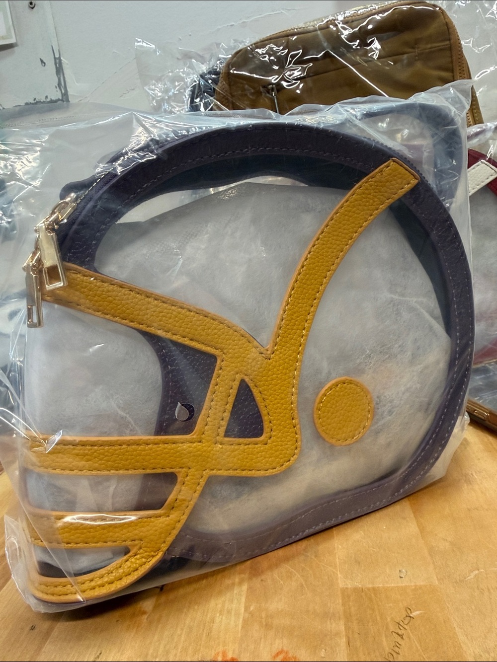 New stadium clear  crossbody bag - Picture 3 of 7
